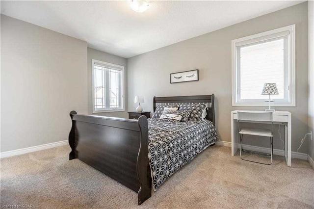 219 Ambrous Cres, House detached with 4 bedrooms, 5 bathrooms and 4 parking in Guelph ON | Image 25