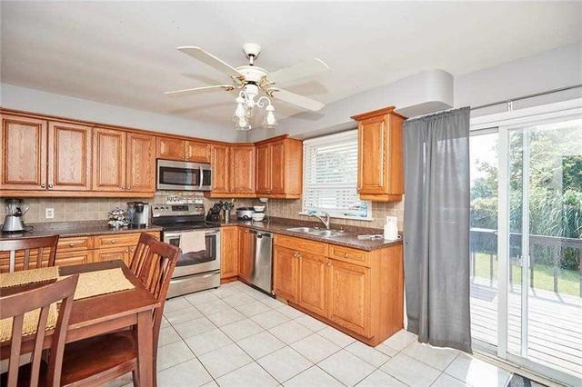 6 Myrtle Ave, House detached with 3 bedrooms, 2 bathrooms and 2 parking in St. Catharines ON | Image 5