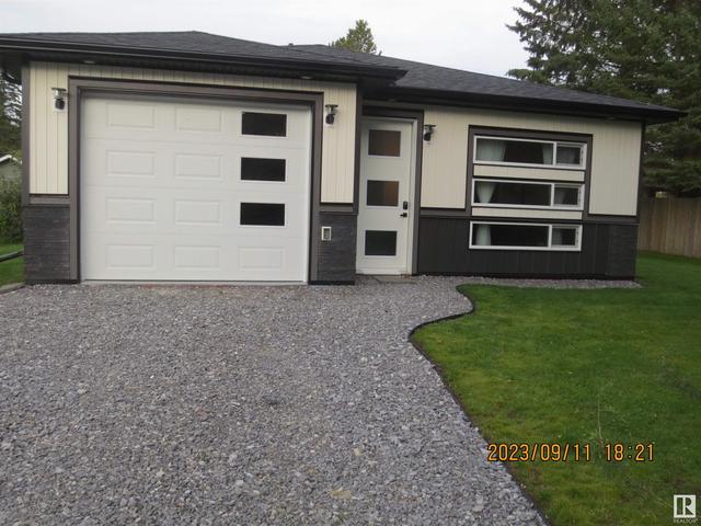 4905 51 St, House detached with 2 bedrooms, 1 bathrooms and null parking in Yellowhead County AB | Image 1
