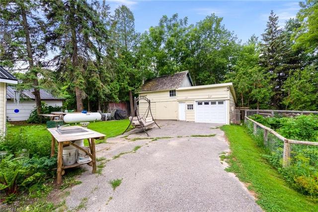 2838 County 124 Road, House detached with 2 bedrooms, 1 bathrooms and 8 parking in Clearview ON | Image 25