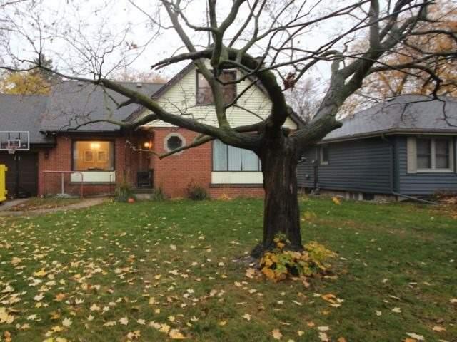 2162 Deyncourt Dr, House detached with 3 bedrooms, 2 bathrooms and 4 parking in Burlington ON | Image 2