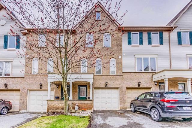 49 Mcgonigal Lane, Townhouse with 3 bedrooms, 2 bathrooms and 1 parking in Ajax ON | Image 1