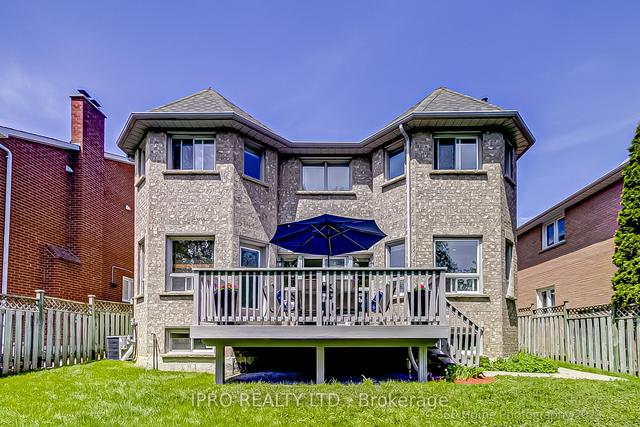 9 Jardin Hill Crt, House detached with 5 bedrooms, 3 bathrooms and 6 parking in Toronto ON | Image 19