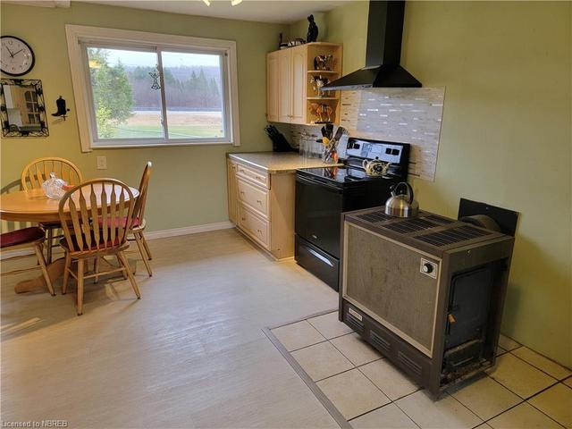 51 Hwy 522 S, House detached with 2 bedrooms, 1 bathrooms and 5 parking in Powassan ON | Image 37