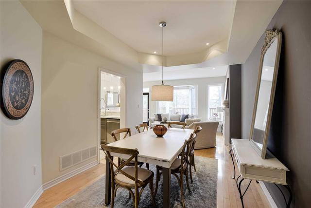 9 - 300 Ravineview Way, Townhouse with 4 bedrooms, 3 bathrooms and 1 parking in Oakville ON | Image 2