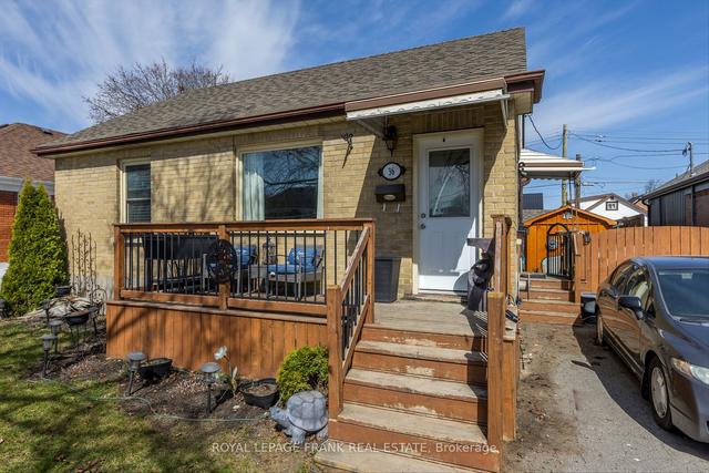 36 Ephgrave Blvd, House detached with 2 bedrooms, 1 bathrooms and 2 parking in Peterborough ON | Image 34