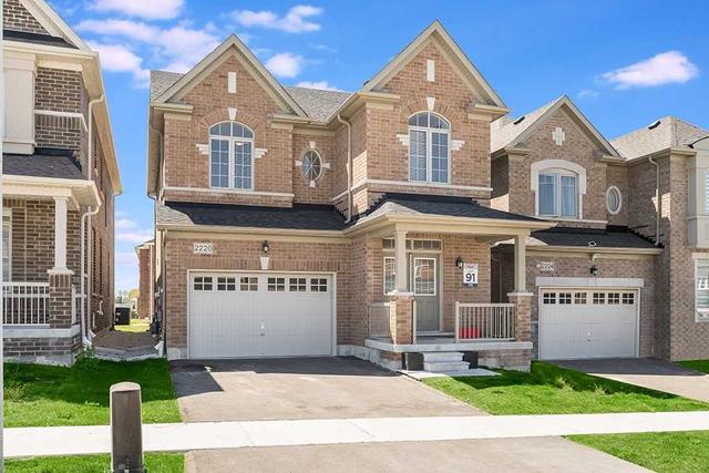2220 Lozenby St, House detached with 3 bedrooms, 3 bathrooms and 3 parking in Innisfil ON | Image 12