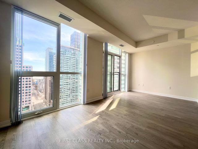 2003 - 99 John St, Condo with 1 bedrooms, 1 bathrooms and 0 parking in Toronto ON | Image 4