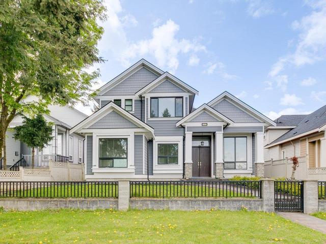 9413 160 Street, House detached with 6 bedrooms, 6 bathrooms and 4 parking in Surrey BC | Card Image
