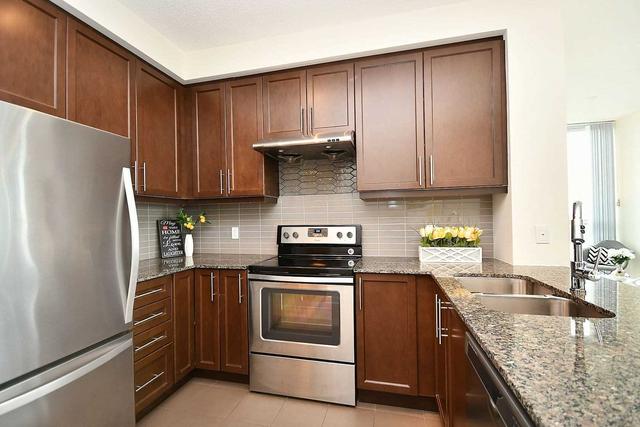 2209 - 3975 Grand Park Dr, Condo with 2 bedrooms, 2 bathrooms and 1 parking in Mississauga ON | Image 2