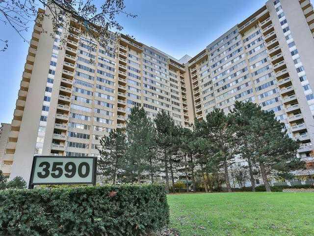 809 - 3590 Kaneff Cres, Condo with 3 bedrooms, 2 bathrooms and 2 parking in Mississauga ON | Image 1