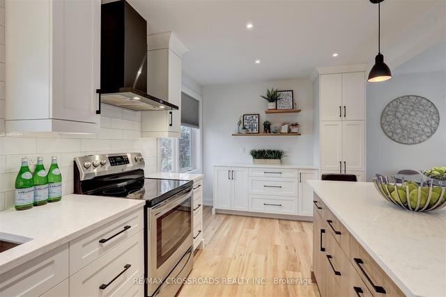 412 East 37th St, House detached with 3 bedrooms, 1 bathrooms and 5 parking in Hamilton ON | Image 28