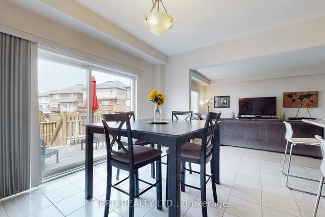 39 Bergenstein Cres, House detached with 4 bedrooms, 3 bathrooms and 4 parking in Pelham ON | Image 7