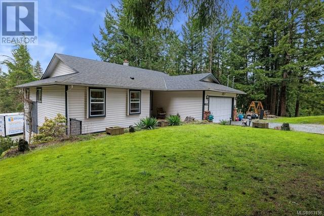 2704 Bonnie Pl, House detached with 6 bedrooms, 4 bathrooms and 6 parking in Cowichan Valley B BC | Image 4