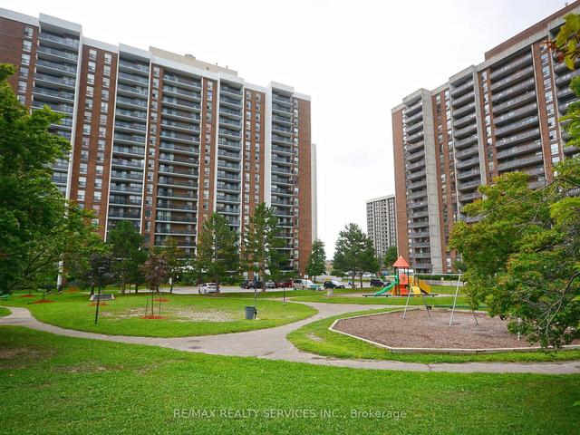 503 - 21 Knightsbridge Rd, Condo with 2 bedrooms, 1 bathrooms and 1 parking in Brampton ON | Image 1