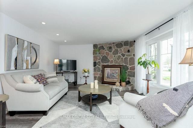293 Tunis St, House detached with 3 bedrooms, 1 bathrooms and 7 parking in Ingersoll ON | Image 3