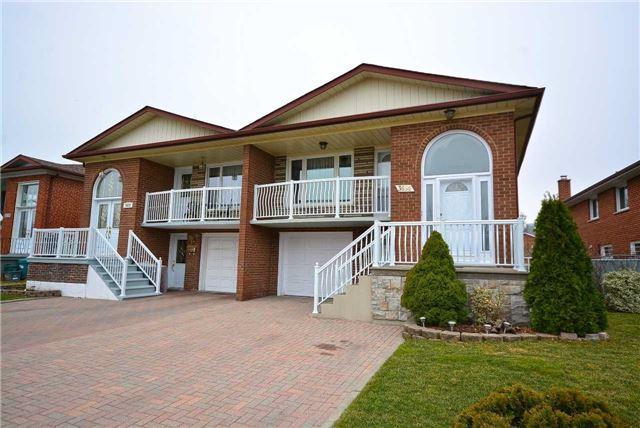 3634 Molly Ave, House semidetached with 3 bedrooms, 2 bathrooms and 2 parking in Mississauga ON | Image 1