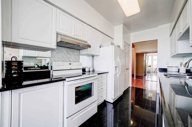 ph 11 - 5001 Finch Ave E, Condo with 3 bedrooms, 2 bathrooms and 1 parking in Toronto ON | Image 2