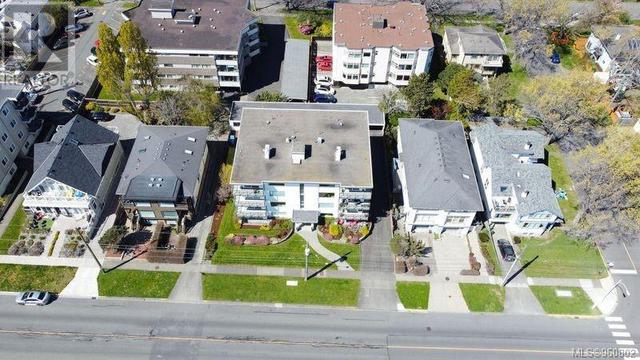 201 - 1488 Dallas Rd, Condo with 2 bedrooms, 2 bathrooms and 1 parking in Victoria BC | Image 31