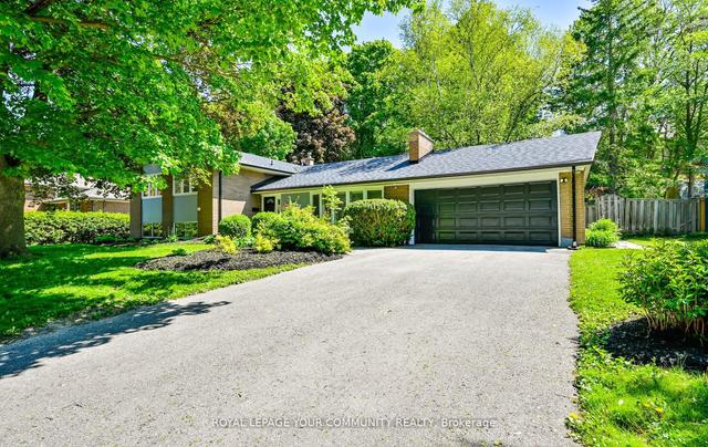 77 Forest Glen Rd, House detached with 3 bedrooms, 2 bathrooms and 8 parking in Newmarket ON | Image 12
