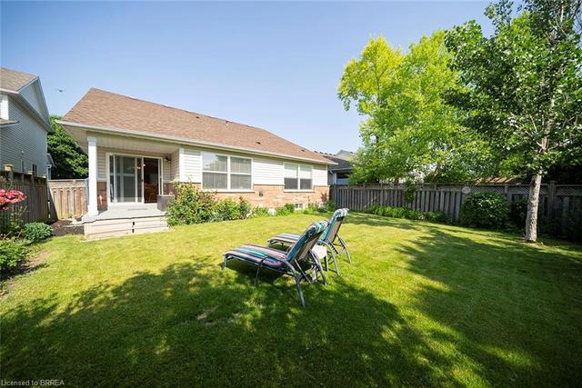 9 Stowe Terrace, House detached with 3 bedrooms, 3 bathrooms and 4 parking in Brantford ON | Image 28
