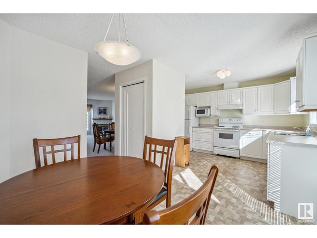 10 - 11717 9b Av Nw, House attached with 2 bedrooms, 2 bathrooms and 2 parking in Edmonton AB | Image 17