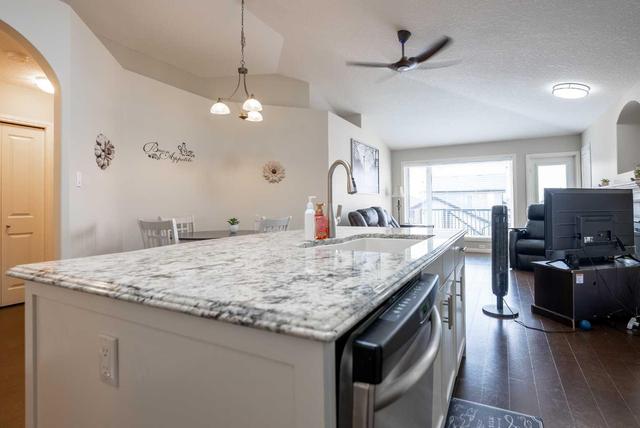 76 Jessie Robinson Close N, House detached with 4 bedrooms, 3 bathrooms and 4 parking in Lethbridge AB | Image 9