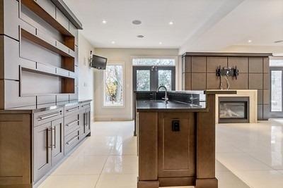 5393 Forest Hill Dr, House detached with 4 bedrooms, 6 bathrooms and 6 parking in Mississauga ON | Image 2