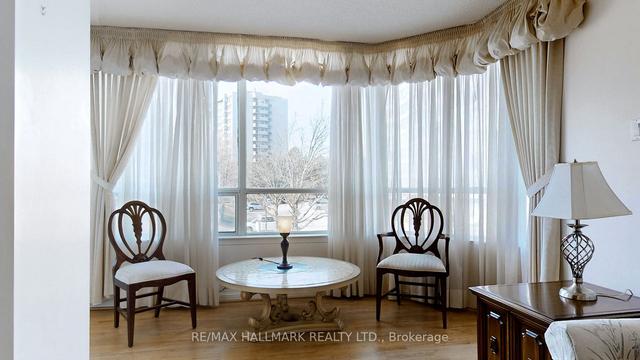 206 - 1121 Steeles Ave W, Condo with 2 bedrooms, 2 bathrooms and 1 parking in Toronto ON | Image 7
