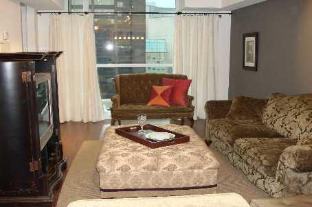 1207 - 96 St Patrick St, Condo with 1 bedrooms, 1 bathrooms and 1 parking in Toronto ON | Image 2