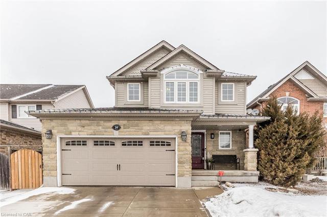 299 Kerwood Drive, House detached with 3 bedrooms, 1 bathrooms and 4 parking in Cambridge ON | Image 1
