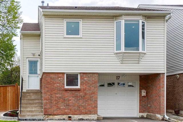 17 Majestic Cres, House detached with 3 bedrooms, 2 bathrooms and 4 parking in Brampton ON | Image 1