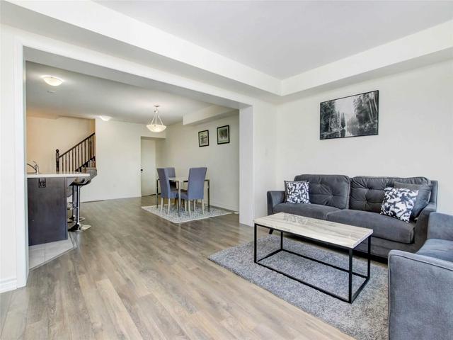 505 Fir Crt, House attached with 3 bedrooms, 3 bathrooms and 2 parking in Milton ON | Image 4