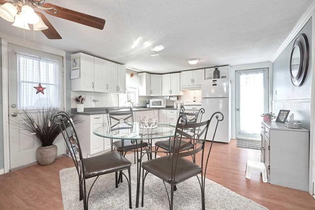 2004 Inglewood Dr, House detached with 2 bedrooms, 1 bathrooms and 10 parking in Innisfil ON | Image 7