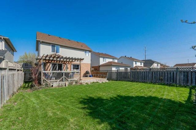 143 Deerpath Dr, House detached with 3 bedrooms, 4 bathrooms and 4 parking in Guelph ON | Image 34