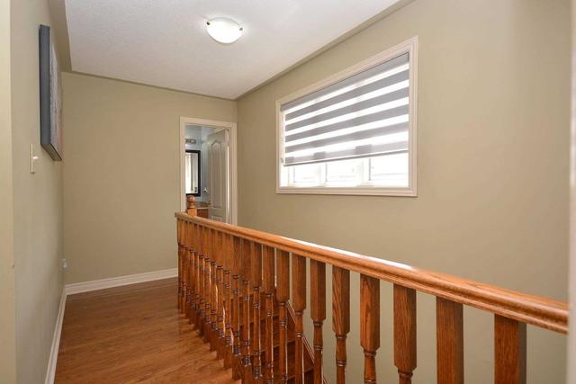 58 Citadel Cres, House detached with 4 bedrooms, 4 bathrooms and 6 parking in Brampton ON | Image 24