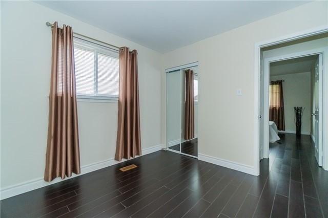 Upper - 3280 Klaiman Upper Dr, House semidetached with 3 bedrooms, 2 bathrooms and 2 parking in Mississauga ON | Image 7