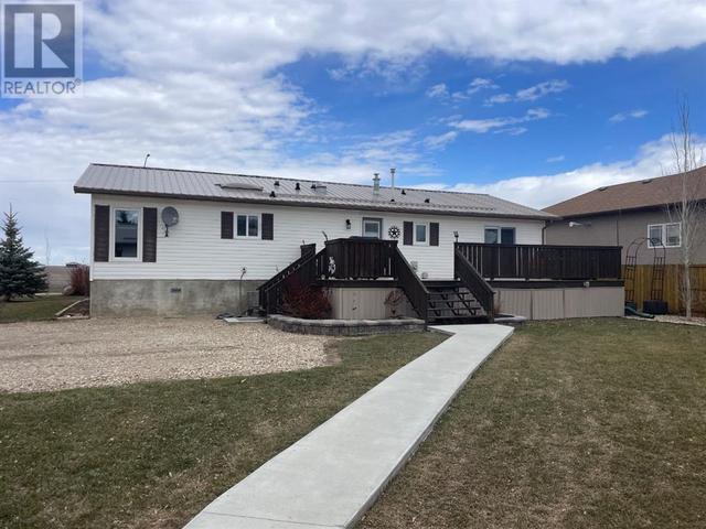 401 9 Avenue, House other with 3 bedrooms, 1 bathrooms and 6 parking in Bassano AB | Image 30