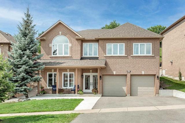565 Royalpark Way, House detached with 2 bedrooms, 2 bathrooms and 6 parking in Vaughan ON | Image 1