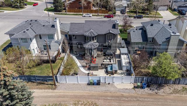 916 Woodbine Boulevard Sw, House detached with 3 bedrooms, 3 bathrooms and 5 parking in Calgary AB | Image 50