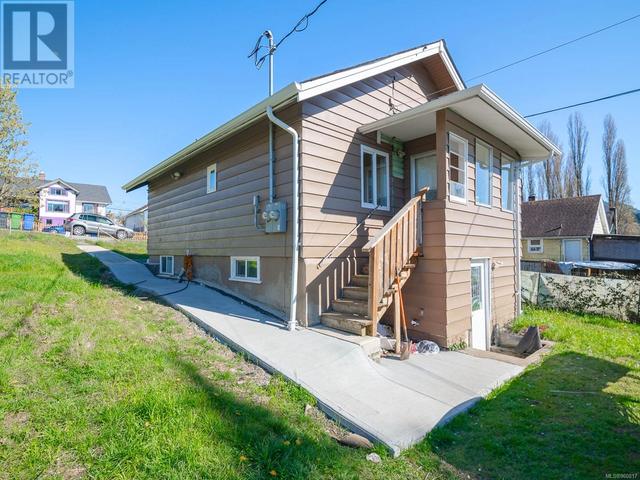 2626 2nd Ave, House detached with 4 bedrooms, 2 bathrooms and 2 parking in Port Alberni BC | Image 10