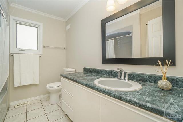 179 Hughes Street, House detached with 2 bedrooms, 2 bathrooms and 3 parking in Carleton Place ON | Image 17