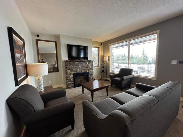 611 - 600 Bighorn Boulevard, Condo with 3 bedrooms, 3 bathrooms and null parking in Radium Hot Springs BC | Image 12