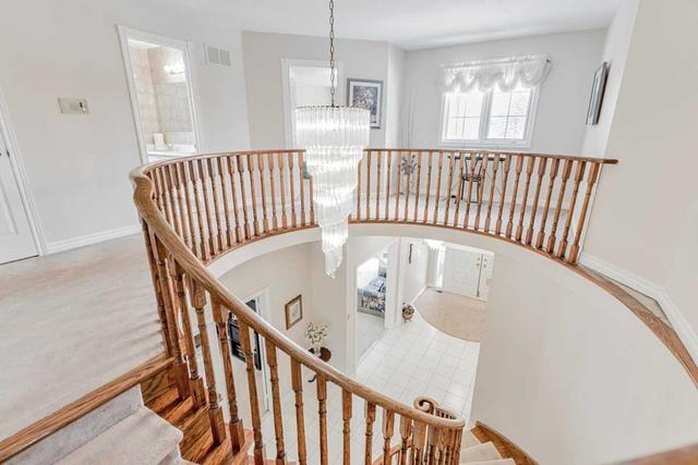 35 Blackburn Blvd, House detached with 4 bedrooms, 4 bathrooms and 9 parking in Vaughan ON | Image 9