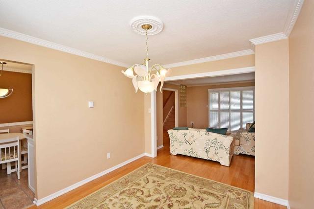 38 - 6780 Formentera Ave, Townhouse with 3 bedrooms, 2 bathrooms and 2 parking in Mississauga ON | Image 37