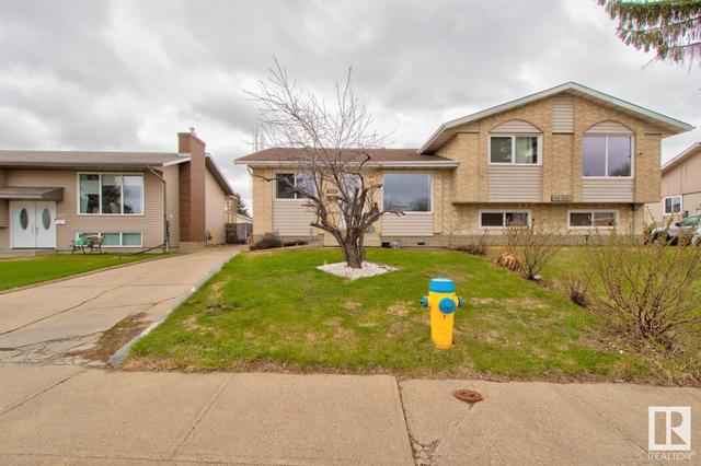 4203 135 Av Nw, House semidetached with 4 bedrooms, 2 bathrooms and null parking in Edmonton AB | Card Image
