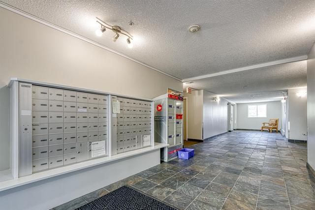 3212 - 10 Country Village Park Ne, Condo with 2 bedrooms, 2 bathrooms and 2 parking in Calgary AB | Image 21