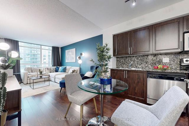 1608 - 215 Fort York Blvd, Condo with 1 bedrooms, 1 bathrooms and 1 parking in Toronto ON | Image 5