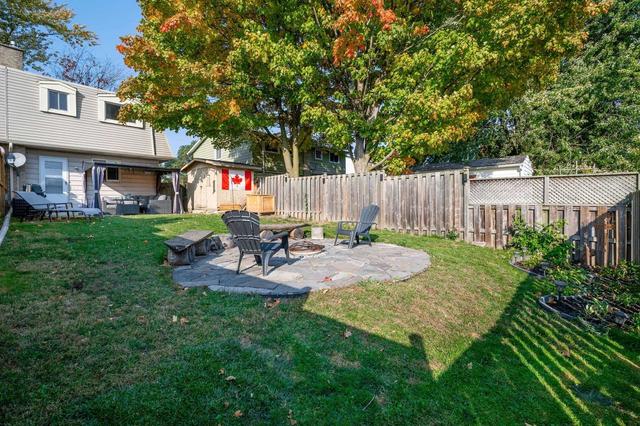 202 Pinedale Dr, House semidetached with 3 bedrooms, 2 bathrooms and 3 parking in Kitchener ON | Image 15