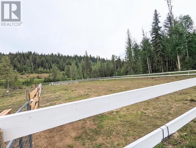 1616 West Fraser Road, House detached with 5 bedrooms, 4 bathrooms and null parking in Cariboo I BC | Image 26